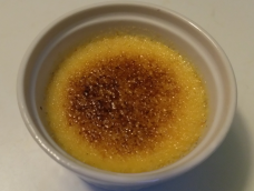 Crème brûlée ready to serve